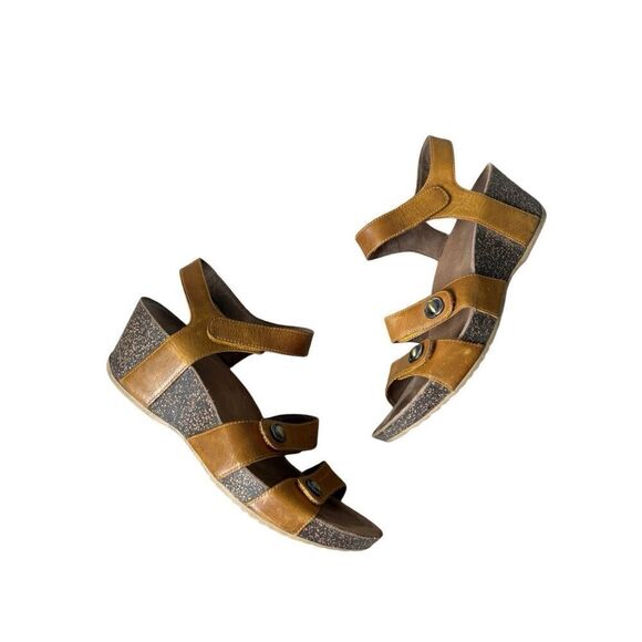 Dansko Women's Savannah Mango Leather Sandals 41 US 10.5 11 Yellow Brown - Picture 1 of 10